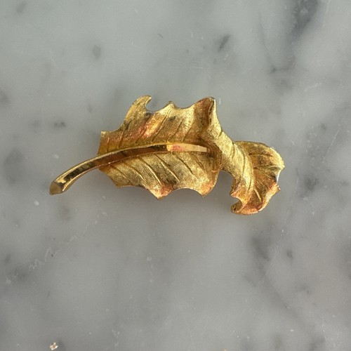 Mamselle gold tone brooch - gold,
