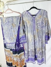 Ladies Beautiful Linen Shalwar Kameez In Xxl Size.