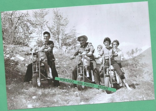 Found 4x6 photo cushman tote - photo,