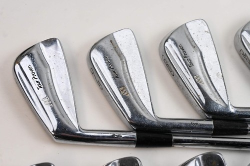 Left hand mizuno - hand, irons