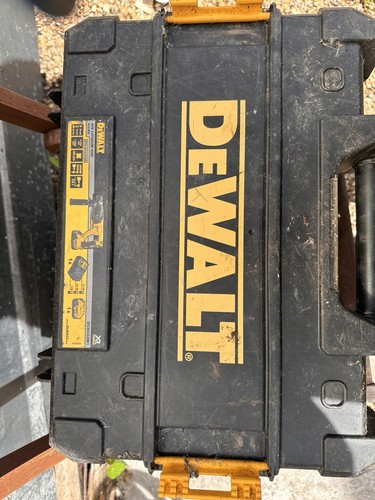 Empty hammer drill - hammer, dewalt