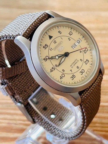 Seiko field watch 7s26 02j0 - 5,