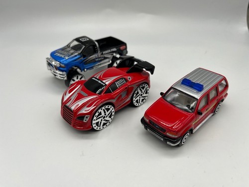 Small collection realtoy - small, of