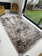 Sovereign Antique Medallion