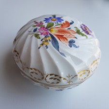Weimar porcelain jewellery ring trinket box flower art gilt 10cm antique Germany
