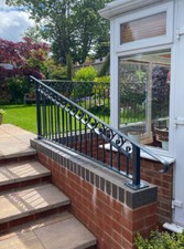 HIGH QUALITY – SOLID STEEL SAFETY HANDRAIL / BALUSTRADE WITH SCROLL – HEAVY DUTY