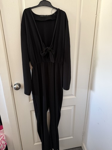 Zara woman black neck - v-neck, long
