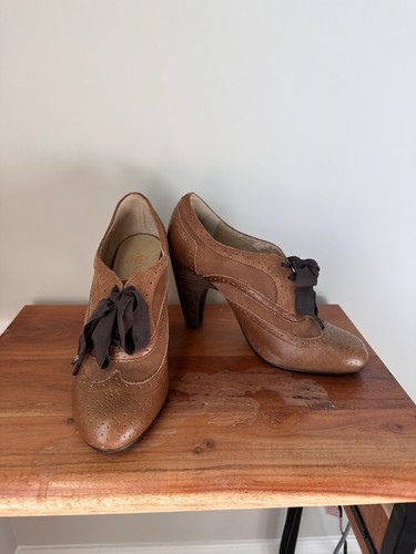 Levity sacchi heeled oxford - sacchi,