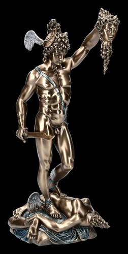 Perseus defeats medusa - perseus,