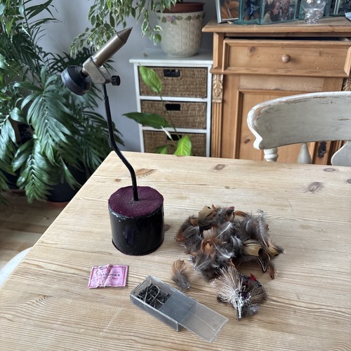 Vintage fly tying - vintage, trout