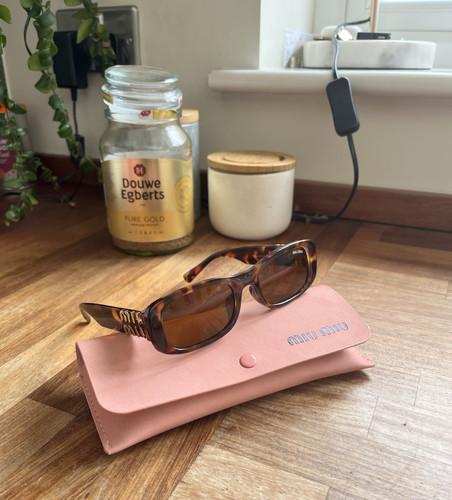 Miu 8149 - miu,