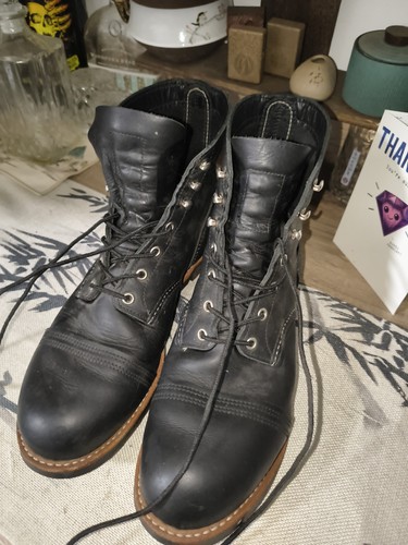 Red wing iron - red, 8084