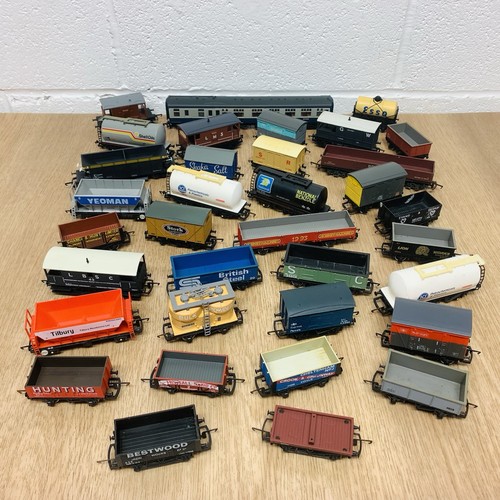 Hornby lima gauge wagons - hornby,,