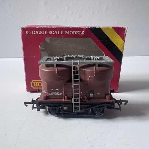 Hornby r125 twin silo wagon - silo,