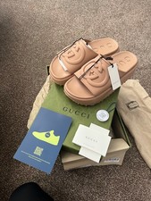 Gucci Women’s sliders GG