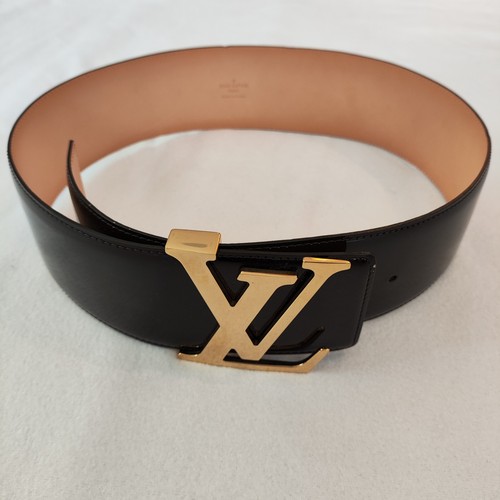 Louis vuitton initiales - vuitton, lv