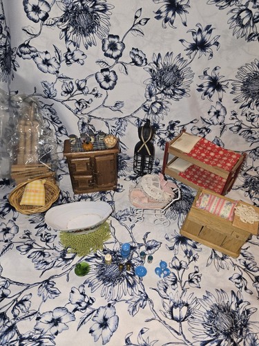 Vintage dolls house furniture - vintage,