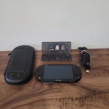 Sony PS Vita  PCH-2003 Handheld bundle 3 games 4gb memory card