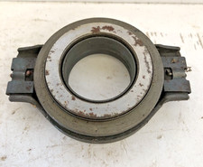 VW 113141165B  CLUTCH RELEASE BEARING for VW 1500 1600 Audi 80 Porsche 924