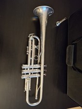 Vintage King Liberty Trumpet