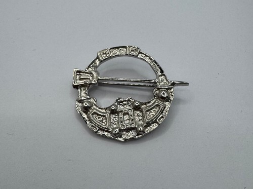Celtic penannular brooch - celtic,