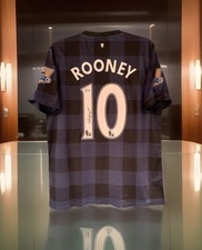 Wayne Rooney Signed Autographed Manchester United 2013/14 Away Jersey (Beckett)