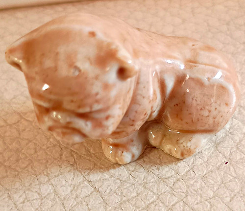 Wade bulldog figurine - wade,