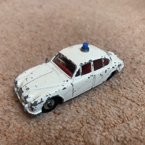 Dinky toys police jaguar - dinky,