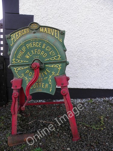 Photo 12x8 pierces - photo,