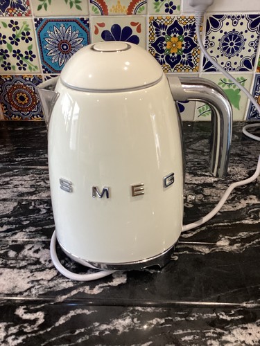 Smeg kettle klf03cruk cream - kettle,