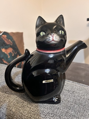 Cortendorf cat teapot vintage - cat,