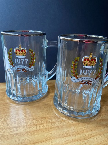 Vintage 1977 queen - 1977,