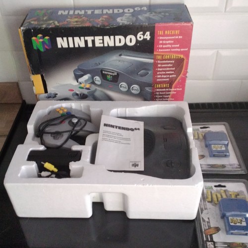 N64 console boxed - n64,