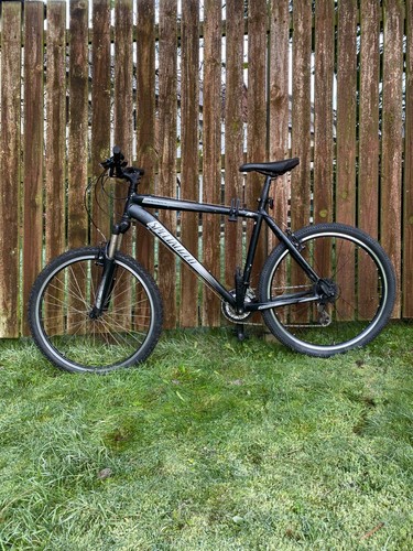 Specialized hardrock sport - specialized,