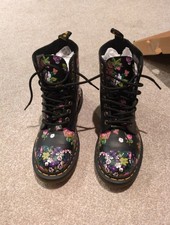 Floral Flowery Dr Martens