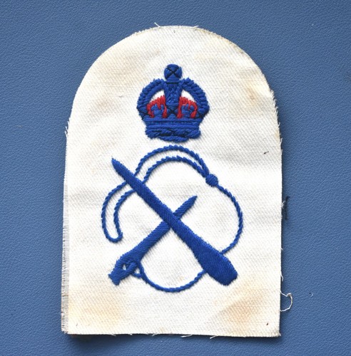 Royal navy chief sailmaker - navy,