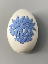Wedgwood Blue On White Reverse Jasper Ware Egg Trinket Box Flannel Wildflower