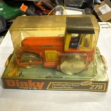 DINKY 279 AVELING BARFORD DIESEL ROLLER.