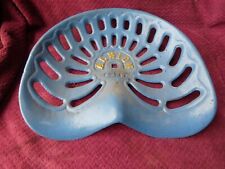 TRACTOR    IMPLEMENT SEAT