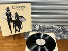 Vintage 1977 Fleetwood Mac ‘Rumours’ - Vinyl LP Record - In Good Condition