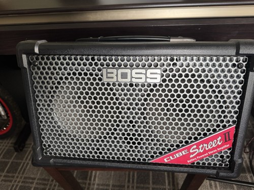 Boss cube street portable - boss,