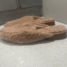 NEXT size 5 flat Sandals Slip on Mules Shoes Slippers  NEW Dusky Pink Faux Fur