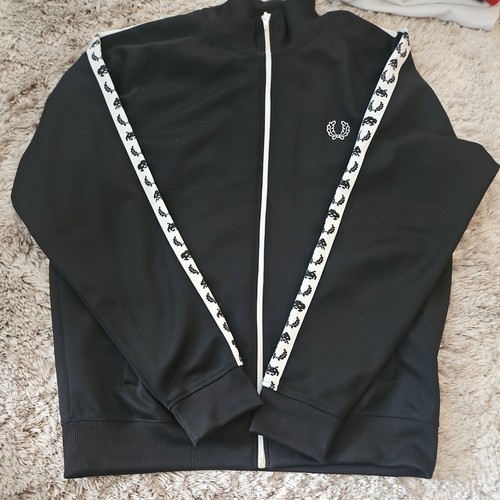 Fred perry space invaders - space,
