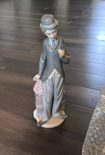 Vintage lladro figure - figure,