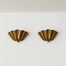 Brass Ruffle Wall Sconce