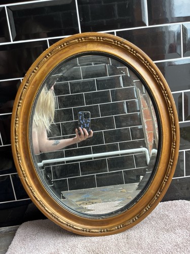 Vintage gold gilt - wood, oval