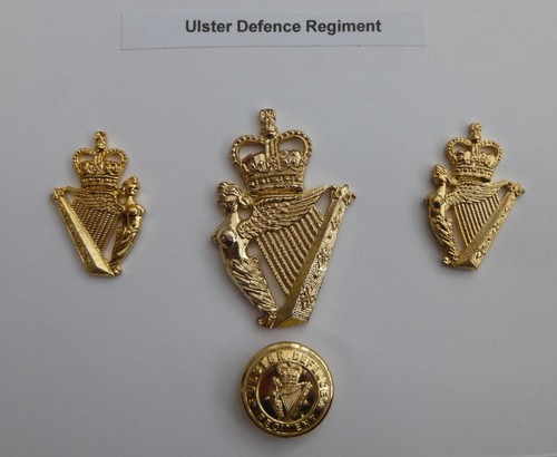 Cap collar badges - &, badges,