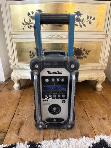 Makita dmr109 dab job site - dmr109,