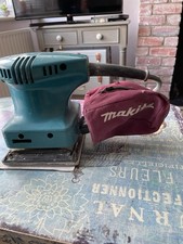 Makita B04554 Sander with Dust Bag and New Belt