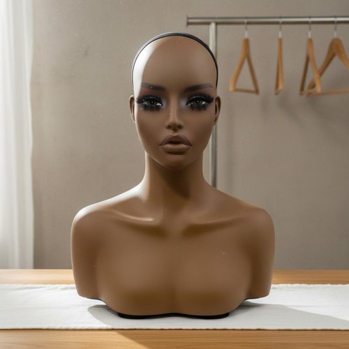 Manikin head with shoulders - manikin,